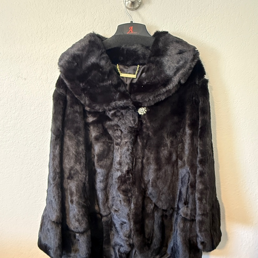 IMAN Elegant Vintage Black Faux Mink Teddy Jacket W/Crystal Button Closure